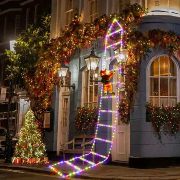 Deda Mraz na Svetlećim Merdevinama